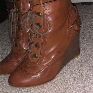 Chinese Laundry Brown Leather Wedges